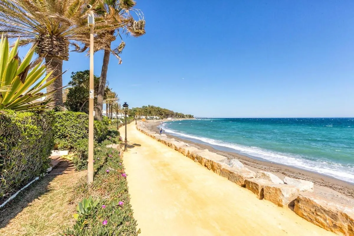 Beachfront Marbella Golden Mile Holiday Rental Holiday home