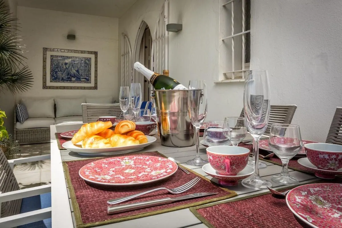 Beachfront Marbella Golden Mile Holiday Rental Holiday home