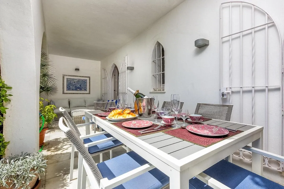 Beachfront Marbella Golden Mile Holiday Rental 0*,