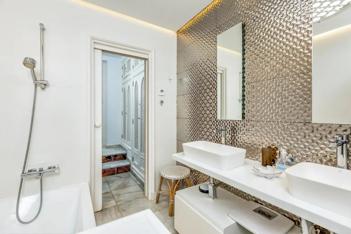 Beachfront Marbella Golden Mile Holiday Rental 0*,  Spain